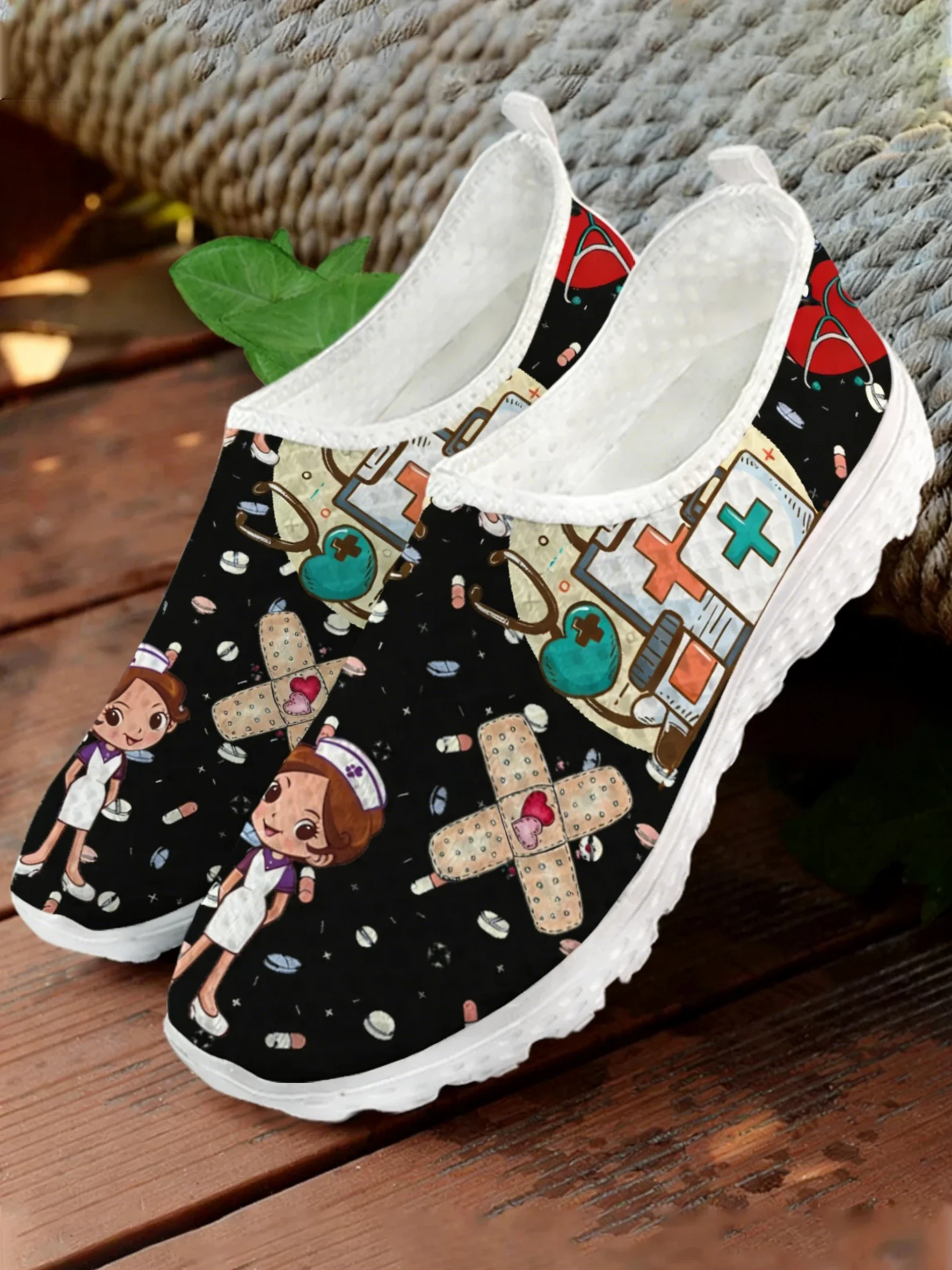 Sevimli Hemşire Doktor Tıbbi B - Women Shoes Tennis incelemesi ve fiyatı